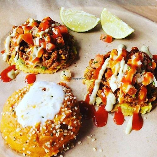 Taco toast at Lifestyle Cafe in Columbus