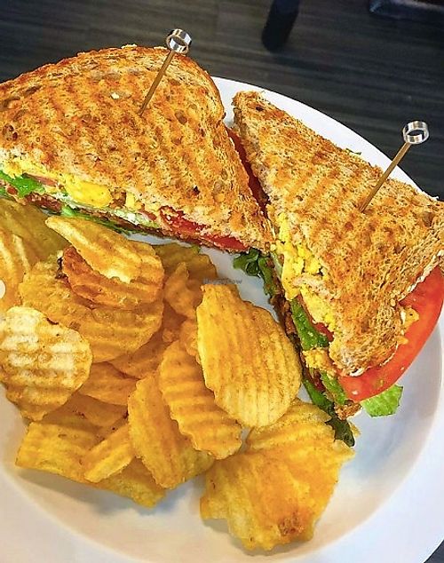 BLT at 4th & State in Columbus