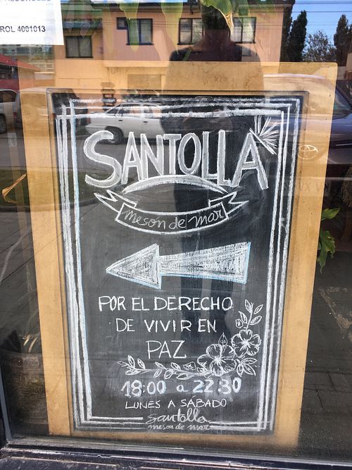 Opening hours at Santolla in Puerto Natales