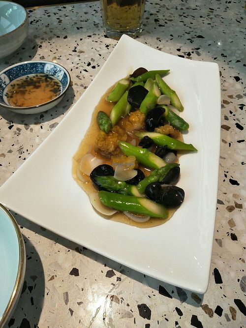 Asparagus & lotus bulb. at Jiǎn Dān 笕箪 - Anyuan Rd in Shanghai