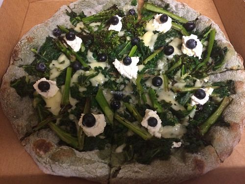 Vegan Temptation on a Spirulina base  at Picky Wops in East London