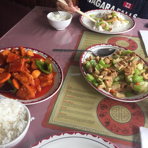 Sweet&sour pork / Chicken vegetable at New York Chinese Restaurant in Niagara Falls