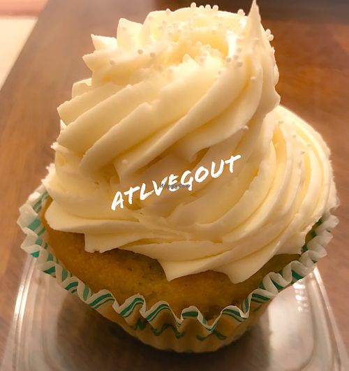 Vegan vanilla cupcake at Whole Foods Market - 14th St in Atlanta