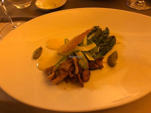 Asparagus and mushrooms at La Table d'Adrien in Verbier