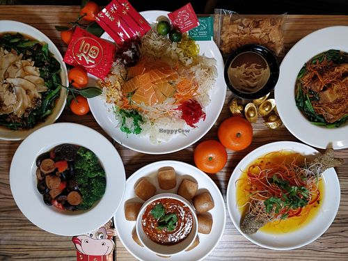 Chinese New Year louhei set at Botanict 豐之素 in West Singapore