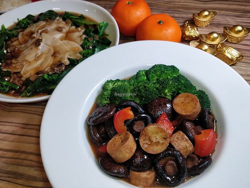 Stewed Mushroom & Scallop 丰财聚宝 at Botanict 豐之素 in West Singapore