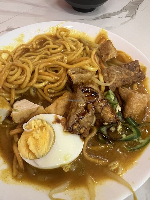 Mee rebus 7/10 - tried better ones before  at Botanict 豐之素 in West Singapore