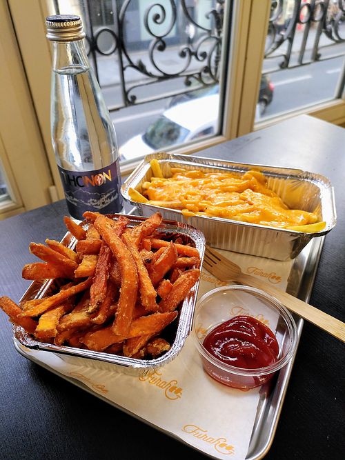 Sweet potato fries + Fries with cheese at Furahaa - Vegan in Paris