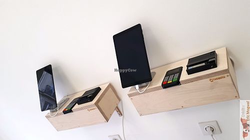 Tablet for command at Furahaa - Vegan in Paris