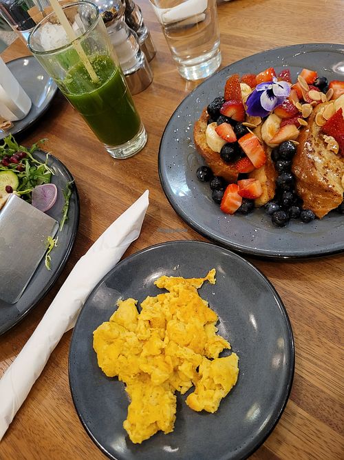 Green juice, French toast and just egg scrambled at Truth & Tonic in Las Vegas