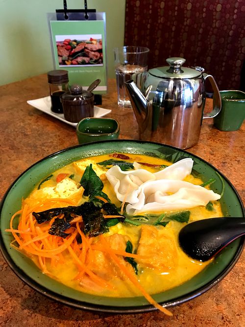 Curry ramen wonton soup at Loma House Vegetarian Express in Edmonton
