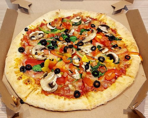 Vegan Supreme pizza
 at Domino's Pizza - Carl Vogt in Geneva