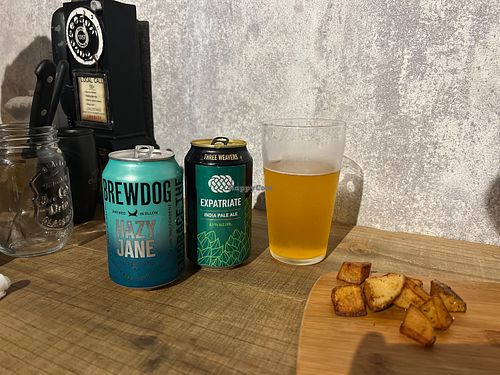 Vegan craft beer  at Pallet Panini in Onna