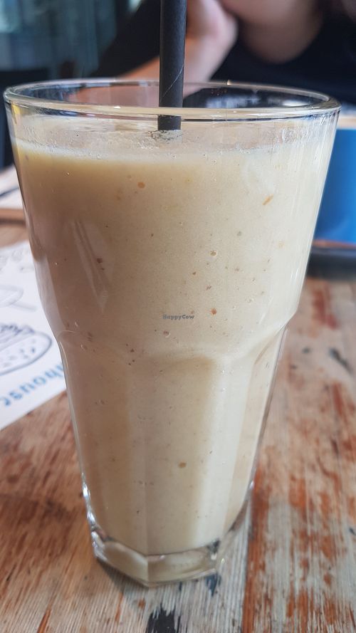 Tropical kiss smoothie at Farmhouse in Harrogate