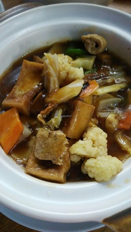 claypot bean curd at Zi Zai Vegetarian 自在齋 - Tampines in East Singapore