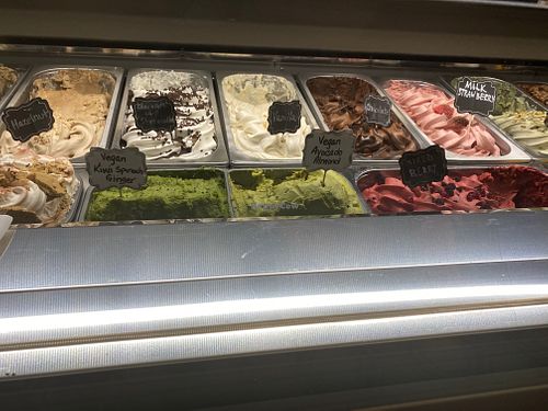 Vegan flavors are labeled  at Vanila N Bean in Astoria