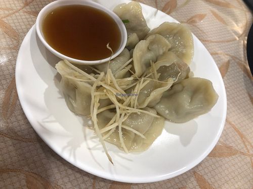 dumplings with fresh ginger at Guó Xiāng Yuán SùShí 國香園素食 in Hualien