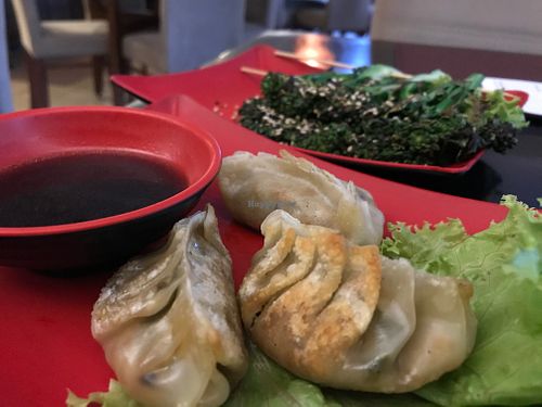 Veggie gyoza and broccoli robata at Tokio in Brasilia