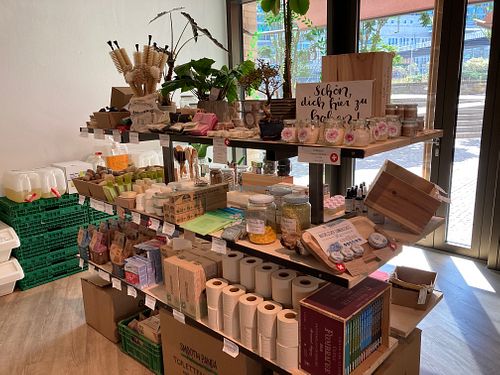 some of the household articles (e.g. toilet paper, dish soap, cleaning sponges) at Chez Mamie - HB in Zurich