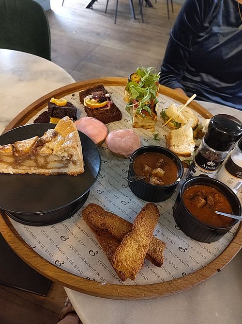  at Burgemeester Reiger by Anne&Max in Utrecht