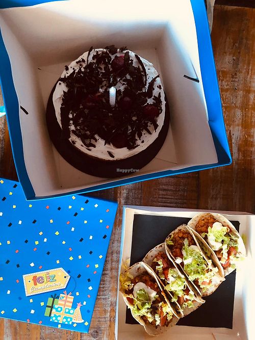 Delivery order at La Familia in Torrevieja