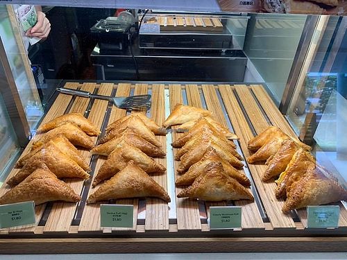 Various Puffs
Photo by Mr Henry Lau at Grove Cafe 素林 - SMU in Central Singapore