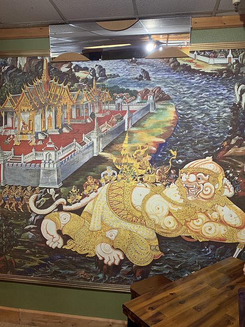 Mural at Pad Thai Cafe in Soldotna