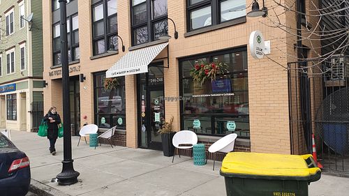 Exterior at Lulu Green in Boston