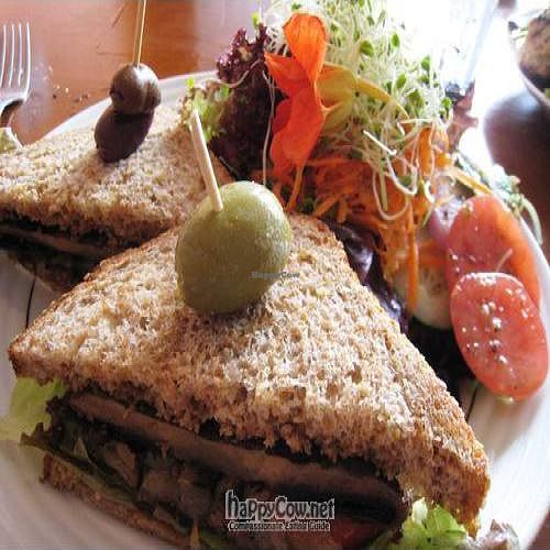 portobello mushroom sandwich with side salad at Nasturtium Cafe in Kealakekua