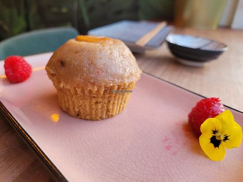 Cashew cupcake at Vegan Sushi Bar - Kinkerstraat in Amsterdam
