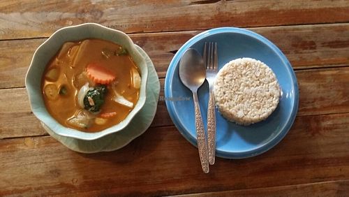 massaman curry + brown rice ฿90 at Juicy4U in Chiang Mai