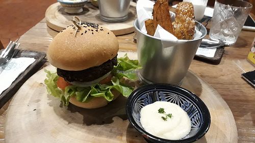 Yalla Yalla burger (falafel burger) at Indigo - Hin Kong in Koh Phangan