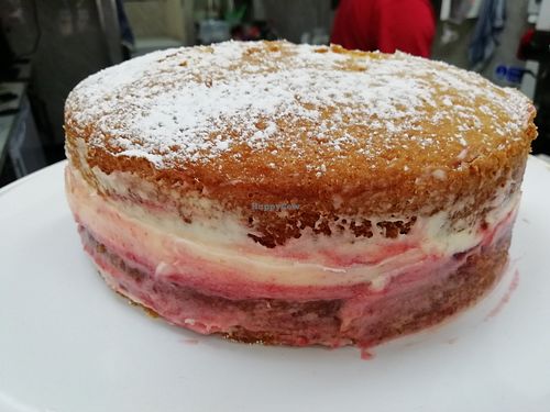 Big sponge cake at Roastie Toastie Cafe in Glasgow