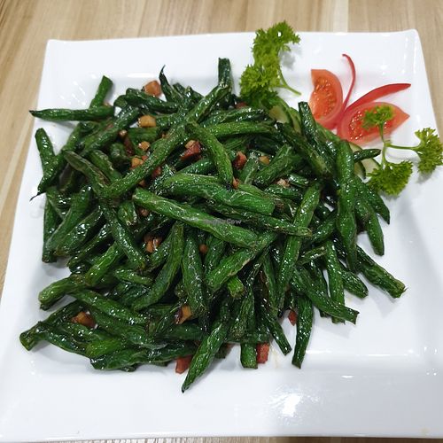 Stir fired green beans at Yuan Yuan Vegetarian Delight in Underwood