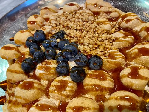 vegan waffle at Sunnysu in Dortmund