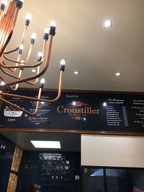 Elegant interior  at Croustiller in Lyon