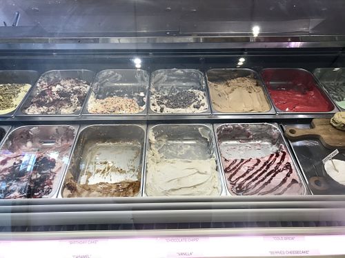 100% plant based gelatos at Pura Vita Super in New York City