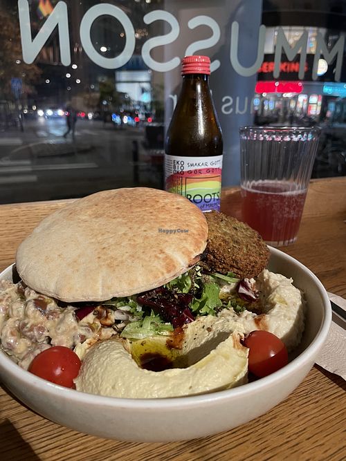 The “everything” dish  at Hummusson in Malmo