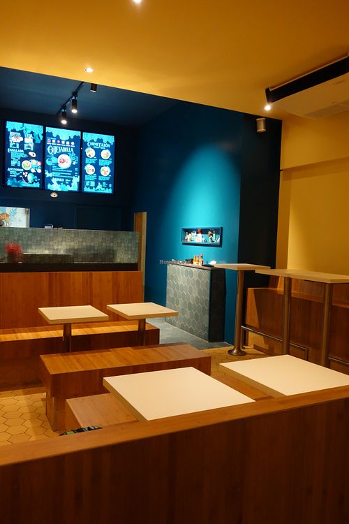 Seating area and counter at Chimi's Revenge in Mannheim