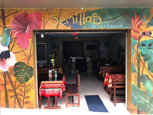 Front at Semillas in Zamora