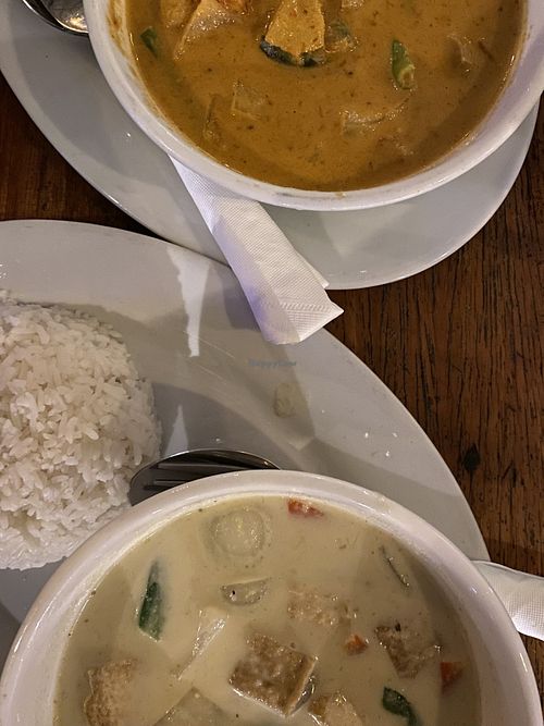 Green and red curry  at The Big Easy in Koh Rong