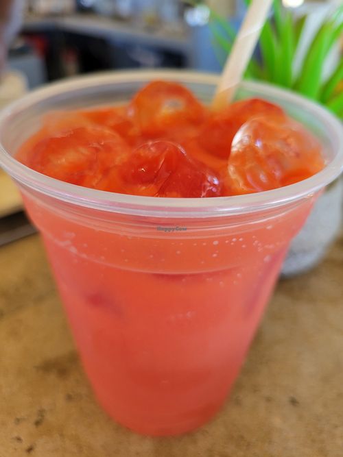 Fresh juices at Kokomo Beach Restaurant in Willemstad