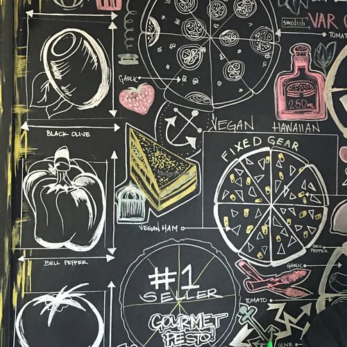 Cool decor at Cruzer Pizza in Los Angeles