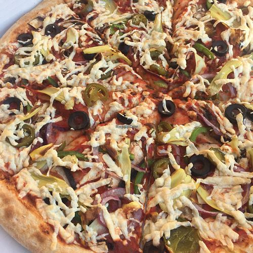  Vegetable pizza  at Cruzer Pizza in Los Angeles