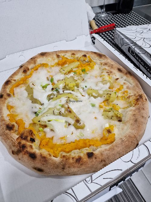 Vegan pumpkin pizza at PIZZA E SFIZI  in Catania