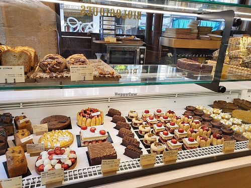  at Land & Monkeys - Beaumarchais in Paris