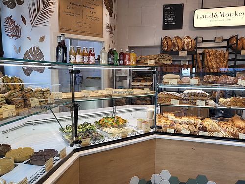  at Land & Monkeys - Beaumarchais in Paris