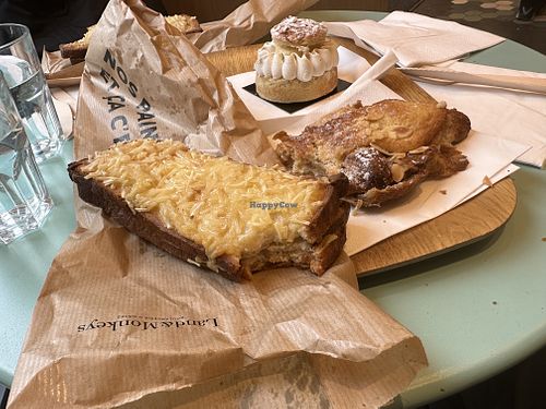 Vegan ham & cheese  at Land & Monkeys - Beaumarchais in Paris