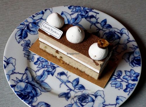 Buchette de Noel at Land & Monkeys - Beaumarchais in Paris