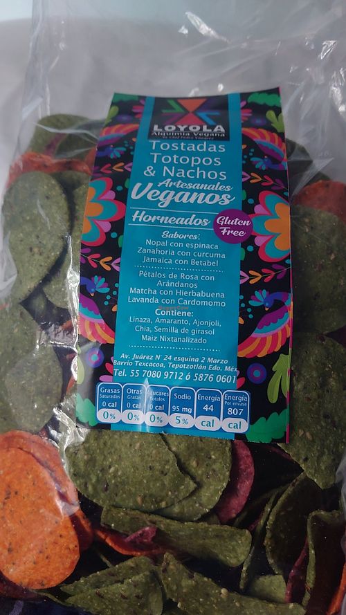 Vegan chips at Loyola Alquimia Vegana in Mexico City